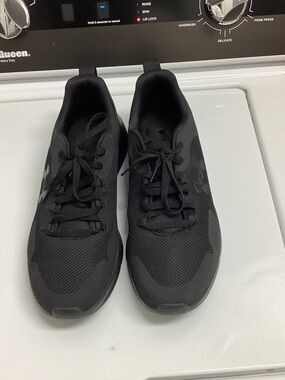 Under Armour Men's Black Lightweight Training Shoes